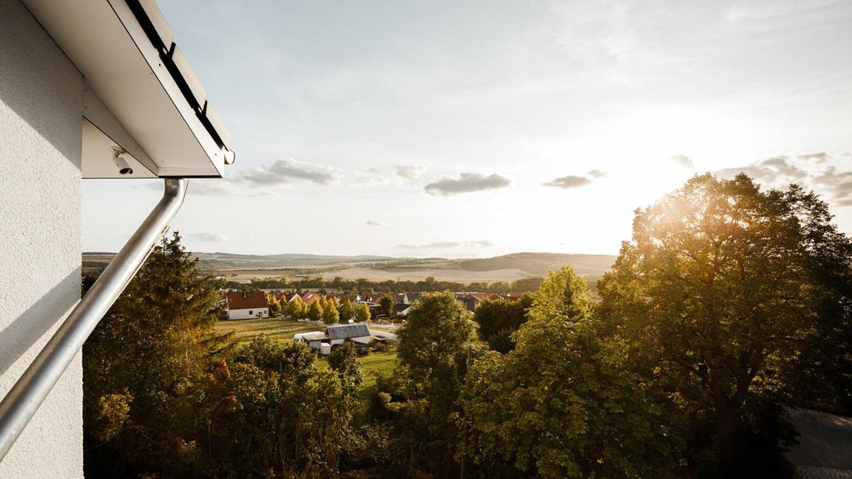 Hotel Ilmtal Mellingen Bagian luar foto